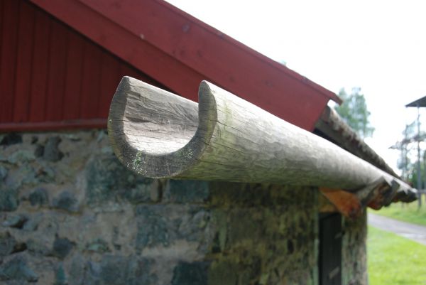 Cost of Wooden Gutter Repair in Boulder